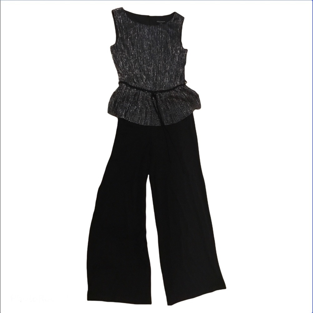 New Connected black and silver one piece wide leg - Picture 3 of 3